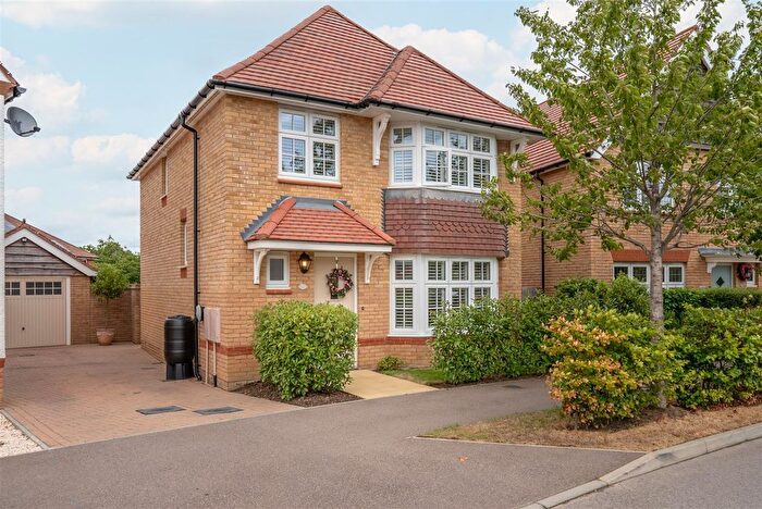 4 Bedroom Detached House For Sale In Great Threads, Staplehurst, Tonbridge, TN12