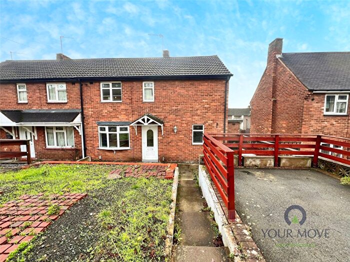 3 Bedroom Semi-Detached House For Sale In Ashfield Crescent, Dudley, West Midlands, DY2