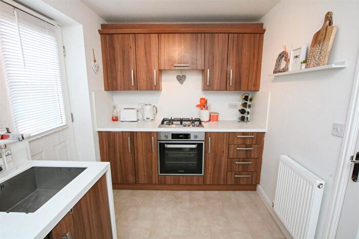 2 Bedroom End Terrace House For Sale In Aidans Close, Doncaster, DN2