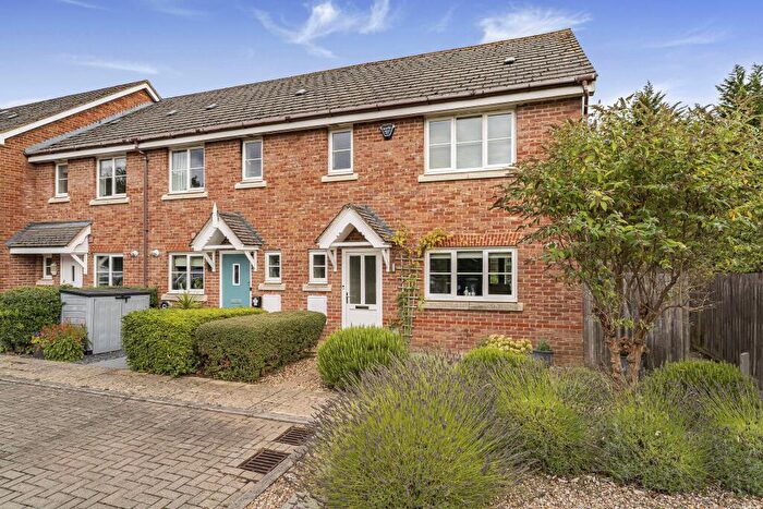 3 Bedroom End Of Terrace House For Sale In Savoy Mews, Watford Road, St. Albans, AL1