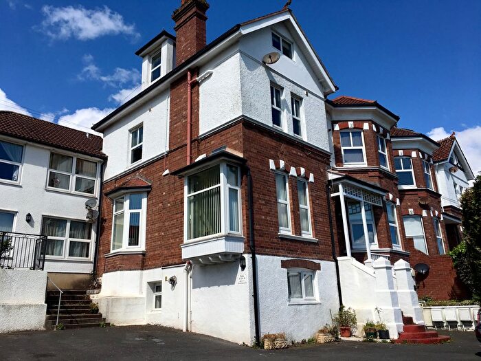 2 Bedroom Flat To Rent In Dartmouth Road, Paignton, TQ4