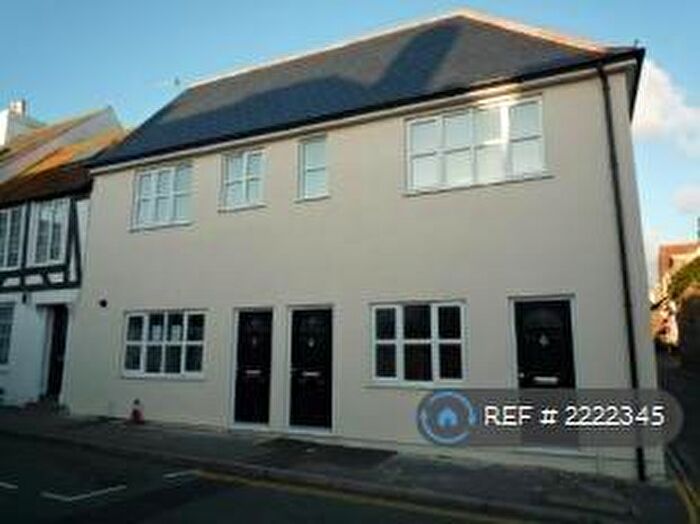 1 Bedroom Flat To Rent In South Street, Seaford, BN25