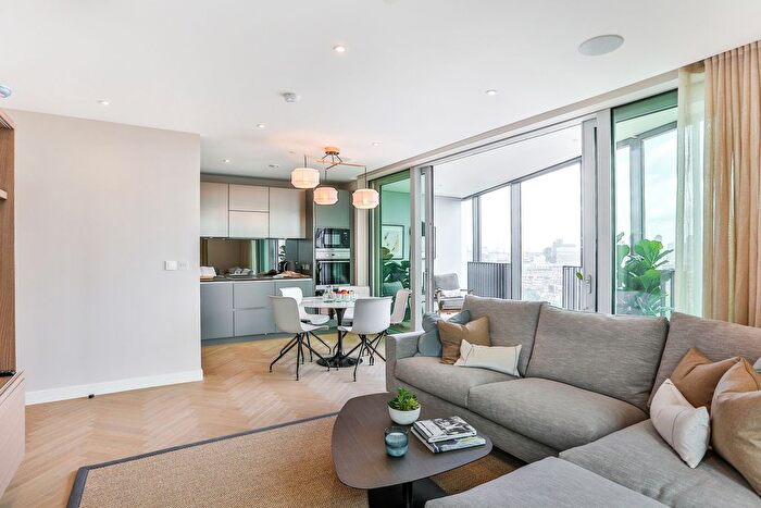 2 Bedroom Flat To Rent In Southwark Bridge Road, London, SE1