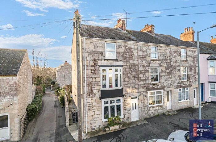 3 Bedroom End Of Terrace House For Sale In Wakeham, Portland, DT5