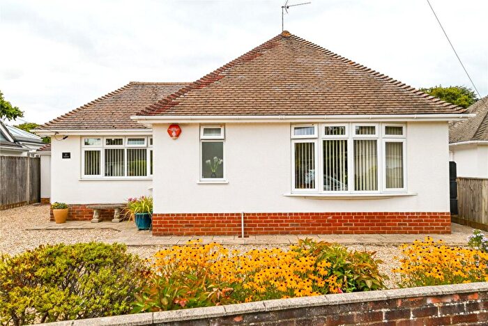 3 Bedroom Bungalow For Sale In Greenacre, Barton On Sea, New Milton, Hampshire, BH25