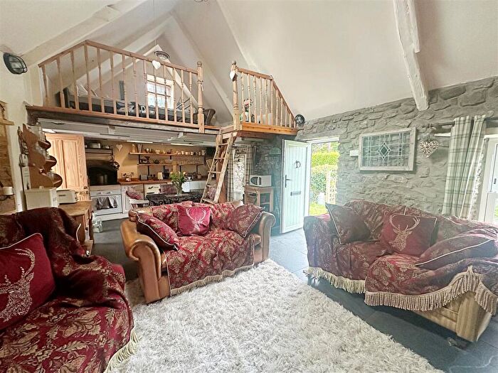 1 Bedroom Cottage For Sale In East Williamston, Tenby, SA70