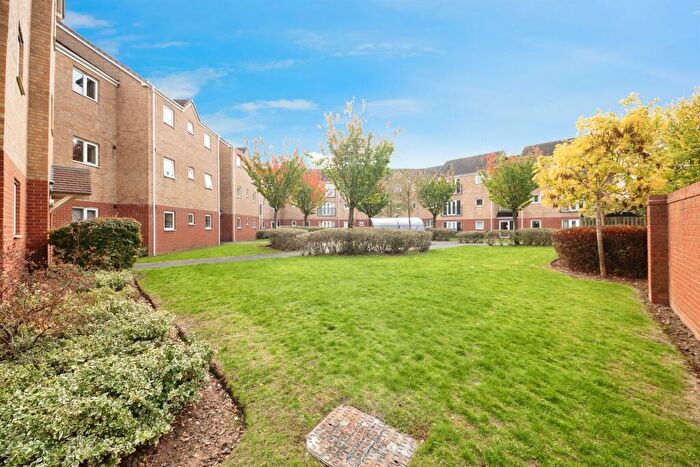 2 Bedroom Apartment For Sale In Balmoral Way, Birmingham, B14