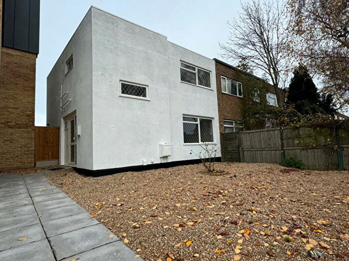 3 Bedroom House To Rent In Canterbury Road, Sittingbourne, ME10