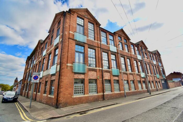 2 Bedroom Apartment To Rent In Grove Works, Grove Road, Northampton, NN1