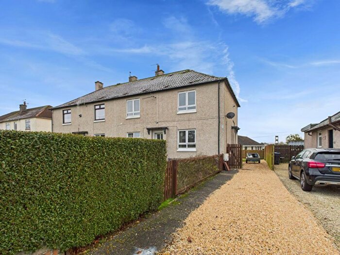 3 Bedroom Flat For Sale In Jean Armour Drive, Mauchline, KA5