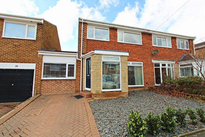 4 Bedroom Semi-Detached House To Rent In Wolsingham Drive, Newton Hall, Durham, DH1