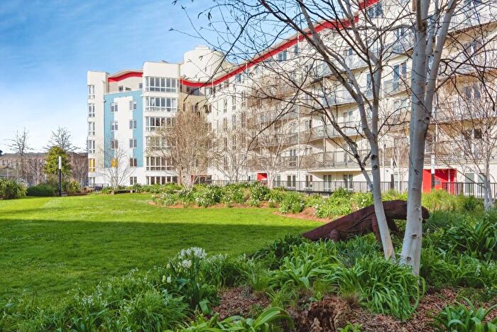 2 Bedroom Flat For Sale In Hannover Quay, Bristol, BS1