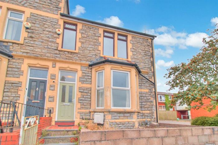 5 Bedroom End Of Terrace House To Rent In Kingsland Crescent, Barry, CF63