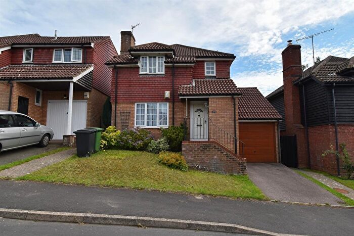 3 Bedroom Detached House For Sale In Delaware Drive, St Leonards-On-Sea, TN37