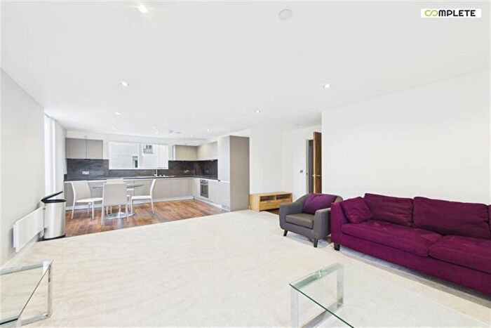 2 Bedroom Flat To Rent In The Assembly, M1