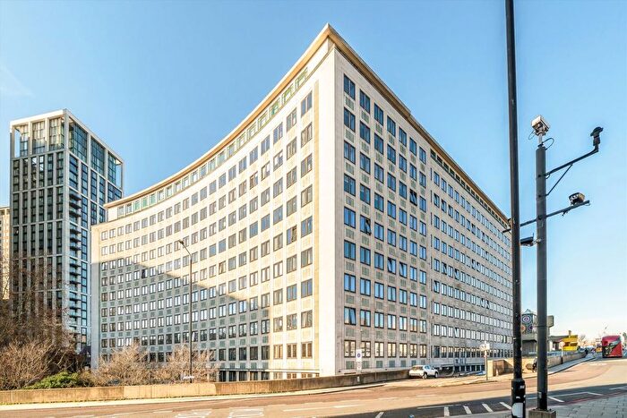 2 Bedroom Flat For Sale In Whitehouse Apartments, London, SE1