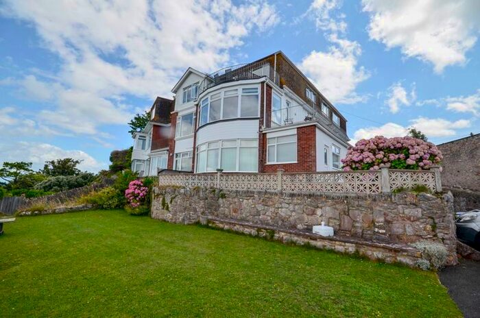 2 Bedroom Flat For Sale In Victoria Road, Brixham, TQ5