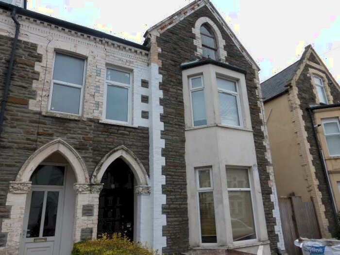 2 Bedroom Apartment To Rent In Gordon Road, Cardiff, CF24
