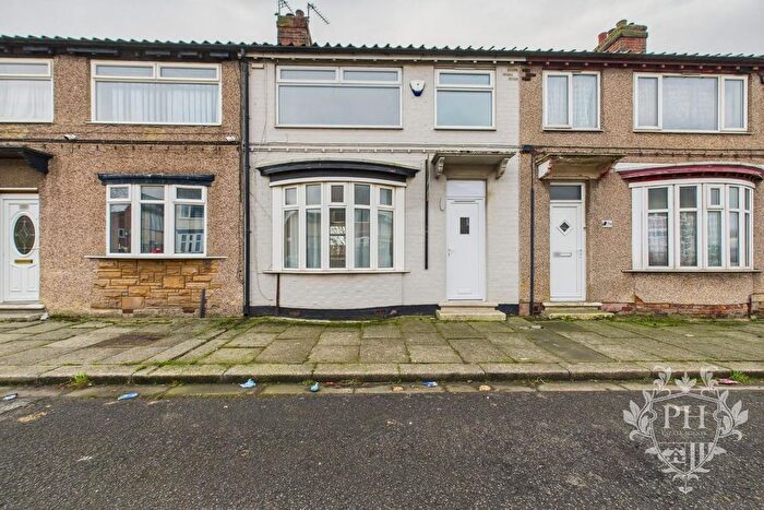 3 Bedroom Terraced House To Rent In South Terrace, South Bank, Middlesbrough, TS6