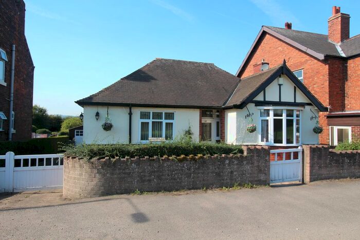 2 Bedroom Detached Bungalow To Rent In Primrose Lane, Killamarsh, Sheffield S21