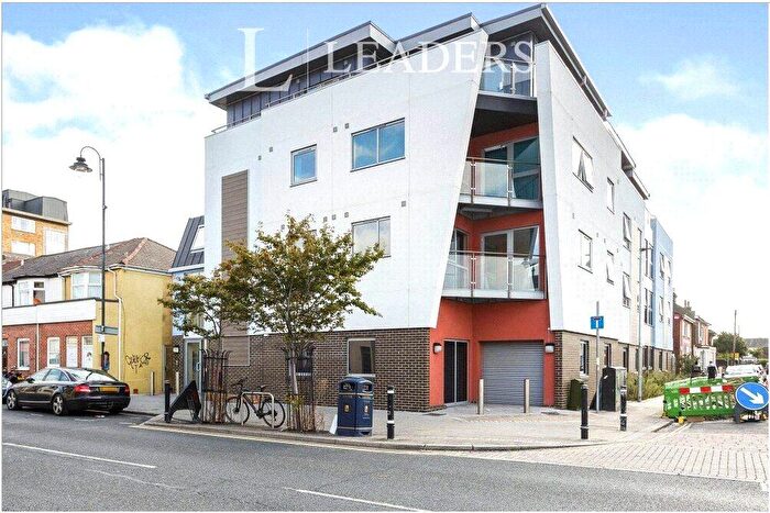 1 Bedroom Terraced House To Rent In Halls, Fawcett Road, PO4