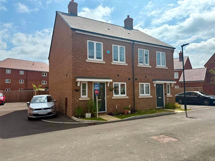 2 Bedroom Semi-Detached House To Rent In Holme Close, Ash, Aldershot, Surrey, GU12