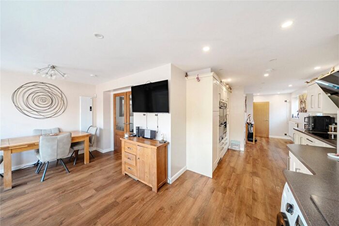 3 Bedroom Semi-Detached House For Sale In Embleton Road, Methley, Leeds, West Yorkshire, LS26