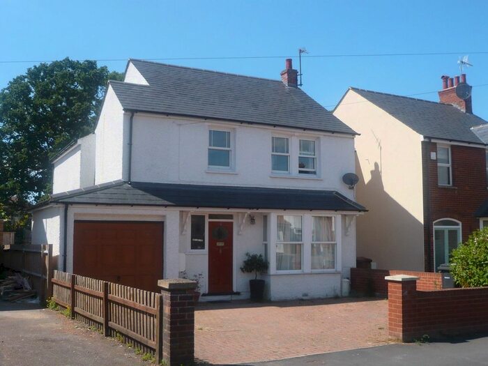 4 Bedroom Detached House To Rent In Old Hale Way, Hitchin, SG5