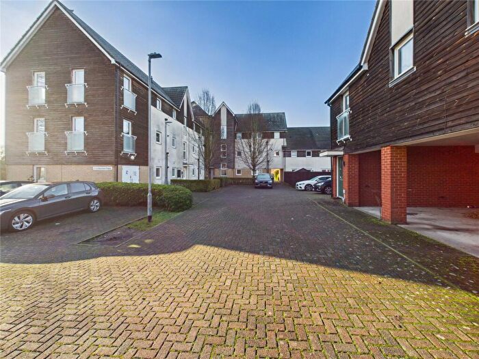 1 Bedroom Apartment For Sale In Chelmer Road, Chelmsford, Essex, CM2
