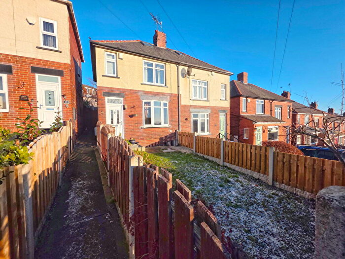 3 Bedroom Semi Detached House For Sale In Highstone Lane, Worsbrough, Barnsley, S70