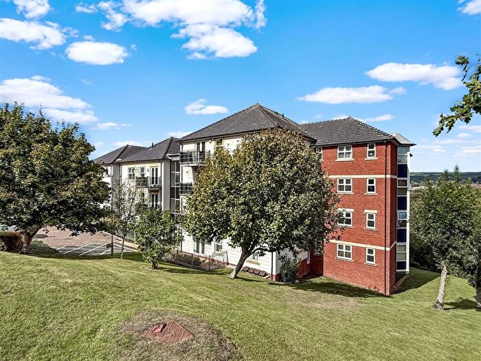 3 Bedroom Apartment For Sale In Cleave Road, Sticklepath, Barnstaple, EX31