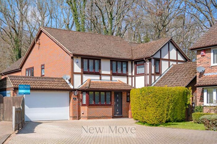 5 Bedroom Detached House For Sale In Bridgelands | Copthorne | | New Move Estate Agents, RH10