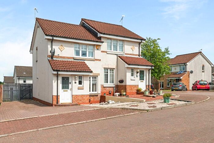 2 Bedroom Semi-Detached House For Sale In , Greenacre Drive, Bonnybridge, Falkirk, FK4