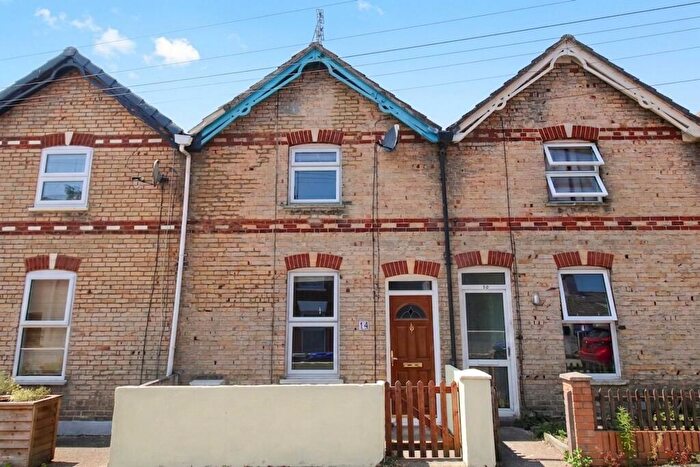 3 Bedroom Terraced House For Sale In Polden Road, Salisbury, SP1