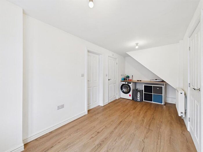 5 Bedroom Detached House For Sale In Rowlington Way, Whitley Bay, NE25