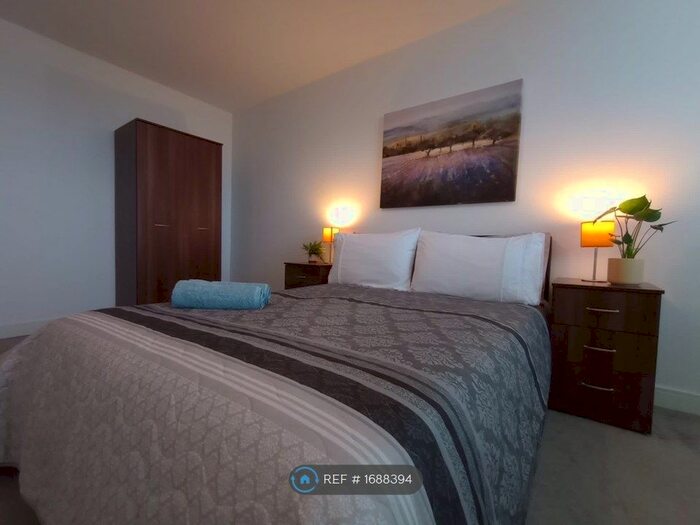 1 Bedroom Flat To Rent In Landmark, Brierley Hill, DY5