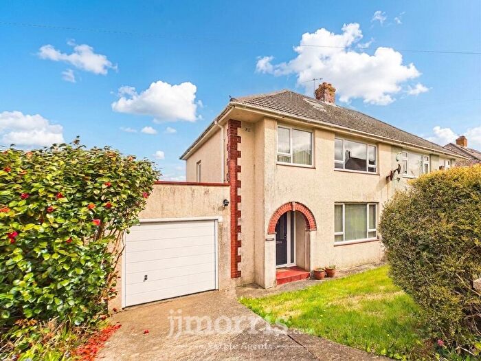 3 Bedroom Semi-Detached House For Sale In Heol Dewi, Fishguard, SA65