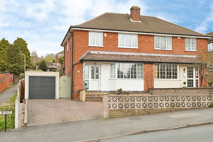 3 Bedroom Semi Detached House For Sale In Leicester Road, Coalville, Leicestershire, LE67