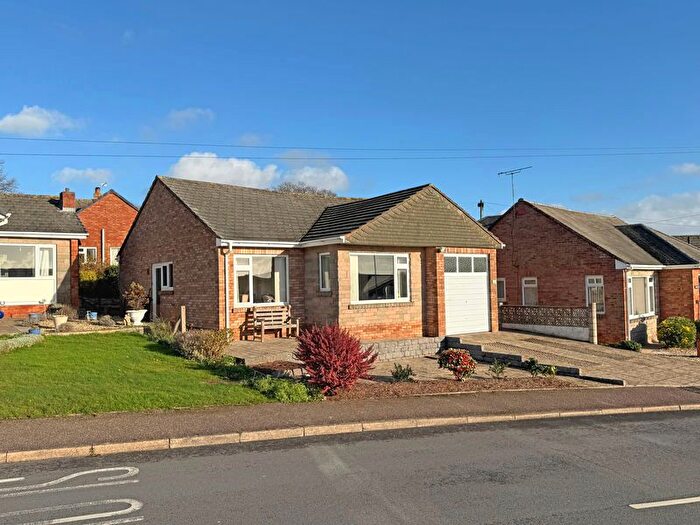 2 Bedroom Detached Bungalow For Sale In Parkside Drive, Exmouth, EX8