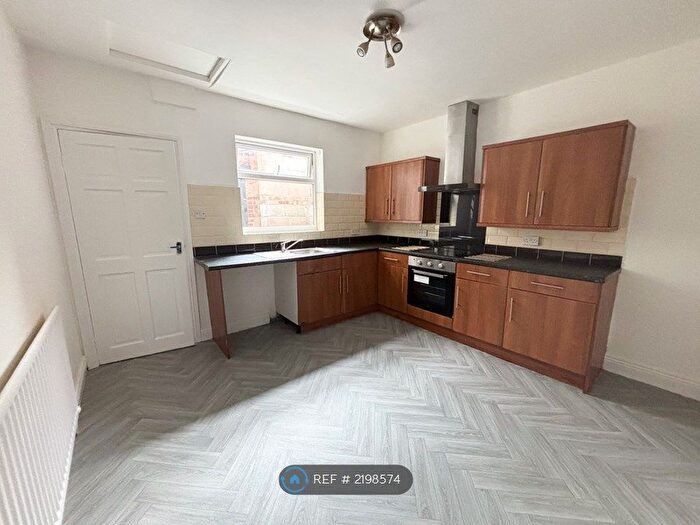 4 Bedroom Terraced House To Rent In Derwentwater Terrace, South Shields, NE33