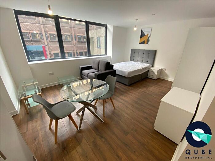 Flat To Rent In Silkhouse Court, Tithebarn Street, Liverpool, L2