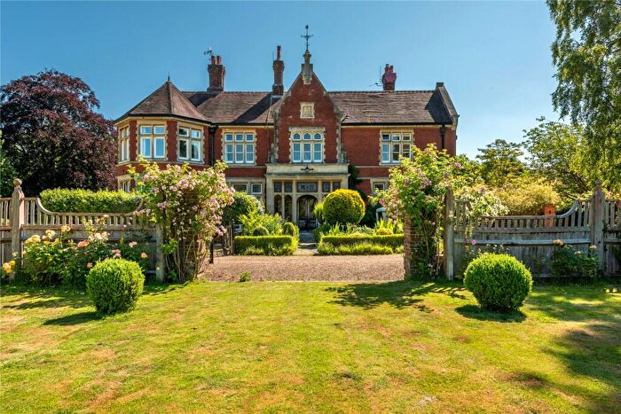 4 Bedroom House For Sale In Ockley Road, Beare Green, Dorking, Surrey, RH5