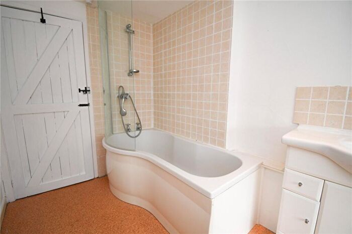 2 Bedroom Detached House To Rent In Pensby Road, Thingwall, Wirral, CH61