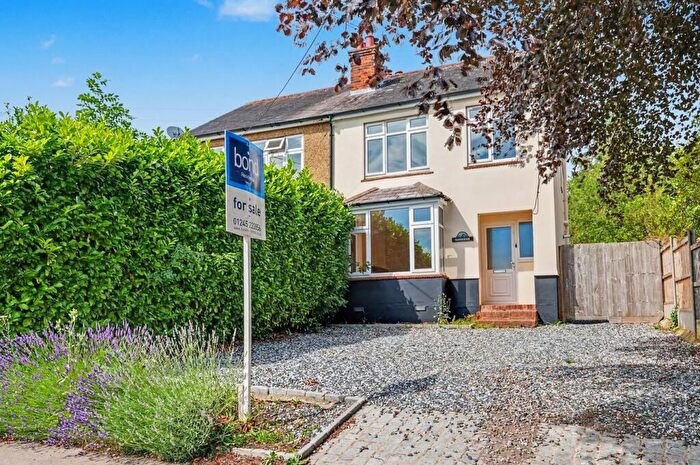 3 Bedroom Semi-Detached House For Sale In Woodhill Road, Danbury, Chelmsford, CM3