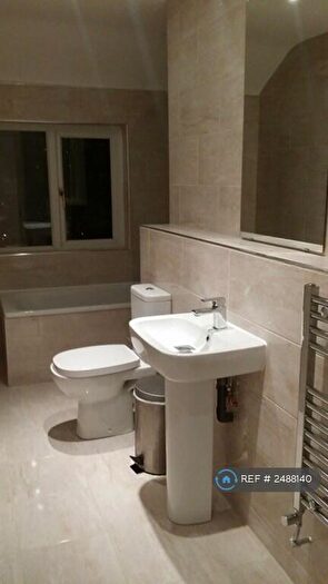 2 Bedroom Flat To Rent In Farnaby Road, London, SE9