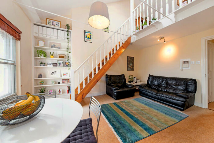 2 Bedroom Flat To Rent In Regents Park Road, Primrose Hill, NW1