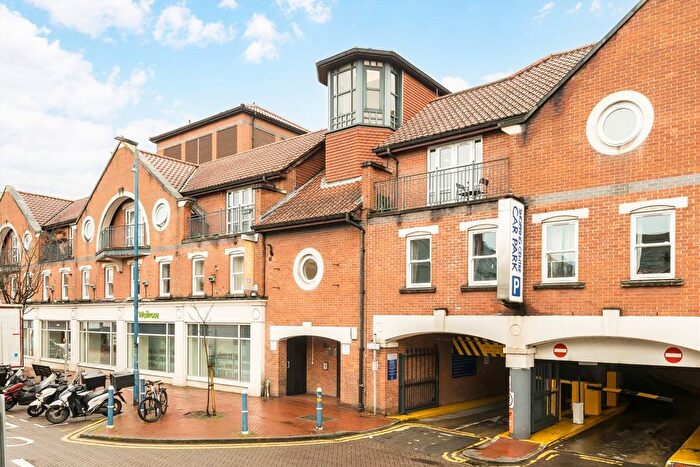 1 Bedroom Flat To Rent In Lacy Road, Putney, SW15