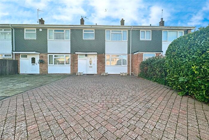 3 Bedroom Terraced House For Sale In Everard Way, Faversham, Kent, ME13