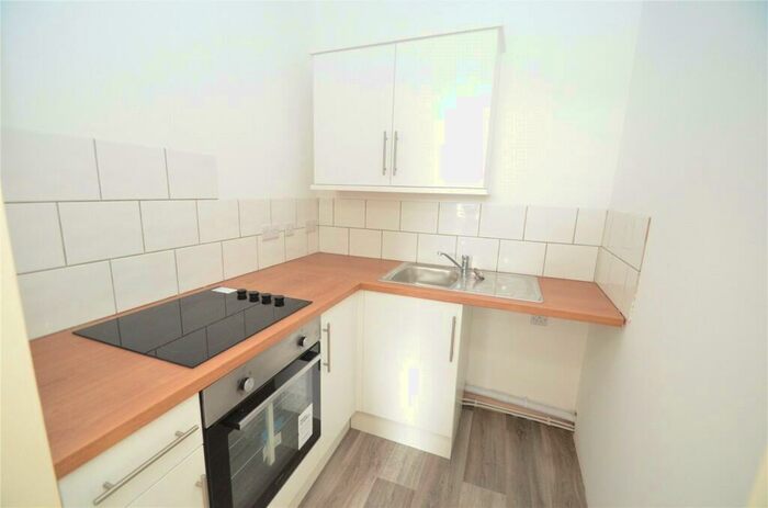 1 Bedroom Flat To Rent In Lloyds House, Fore Street, Cullompton, Devon, EX15