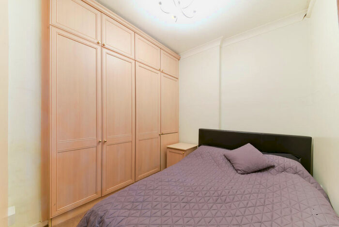1 Bedroom Flat To Rent In Drayton Gardens, SW10
